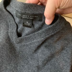 Grey Cashmere V-neck Sweater